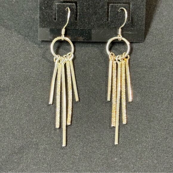 Fashion Silver & Gold Toned Large drop Shaped Dangle Earrings Fish Hook
… - Picture 1 of 5